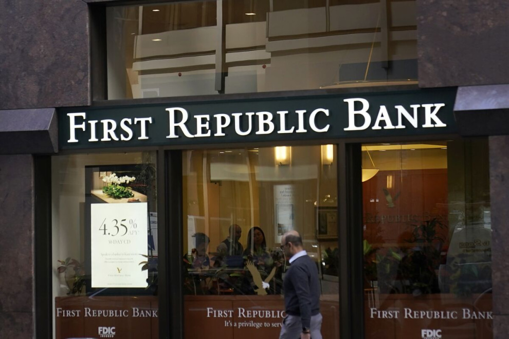 JPMorgan покупает First Republic Bank